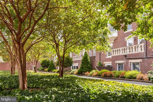 bh207-115 N Lee Street, ALEXANDRIA, VA, 22314 | Card Image