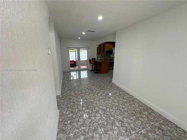 15640 - 15640 Sw 102 Nd Pl, House other with 3 bedrooms, 2 bathrooms and null parking in Miami FL | Image 19