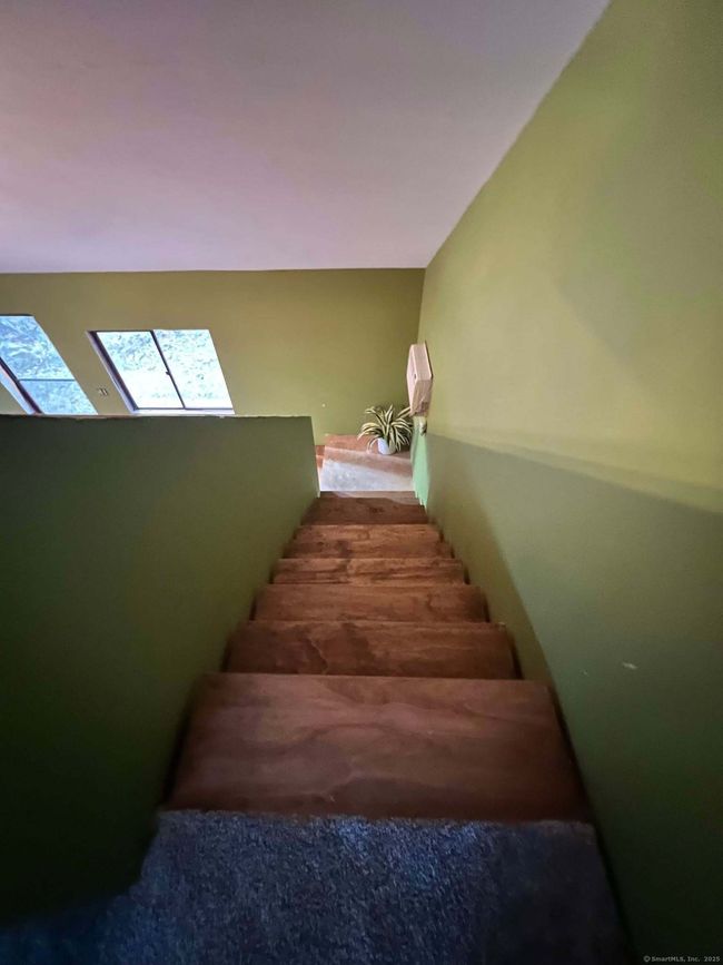 UNIT-42 - 25 Route 197, Home with 2 bedrooms, 1 bathrooms and 2 parking in Woodstock CT | Image 8