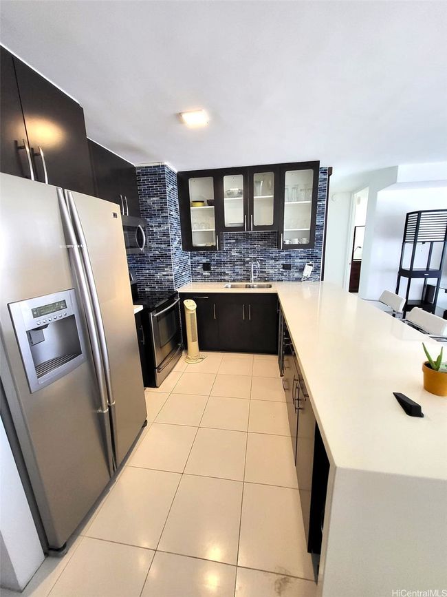 APT-3404 - 411 Hobron Ln, House other with 1 bedrooms, 1 bathrooms and 1 parking in Honolulu HI | Image 4