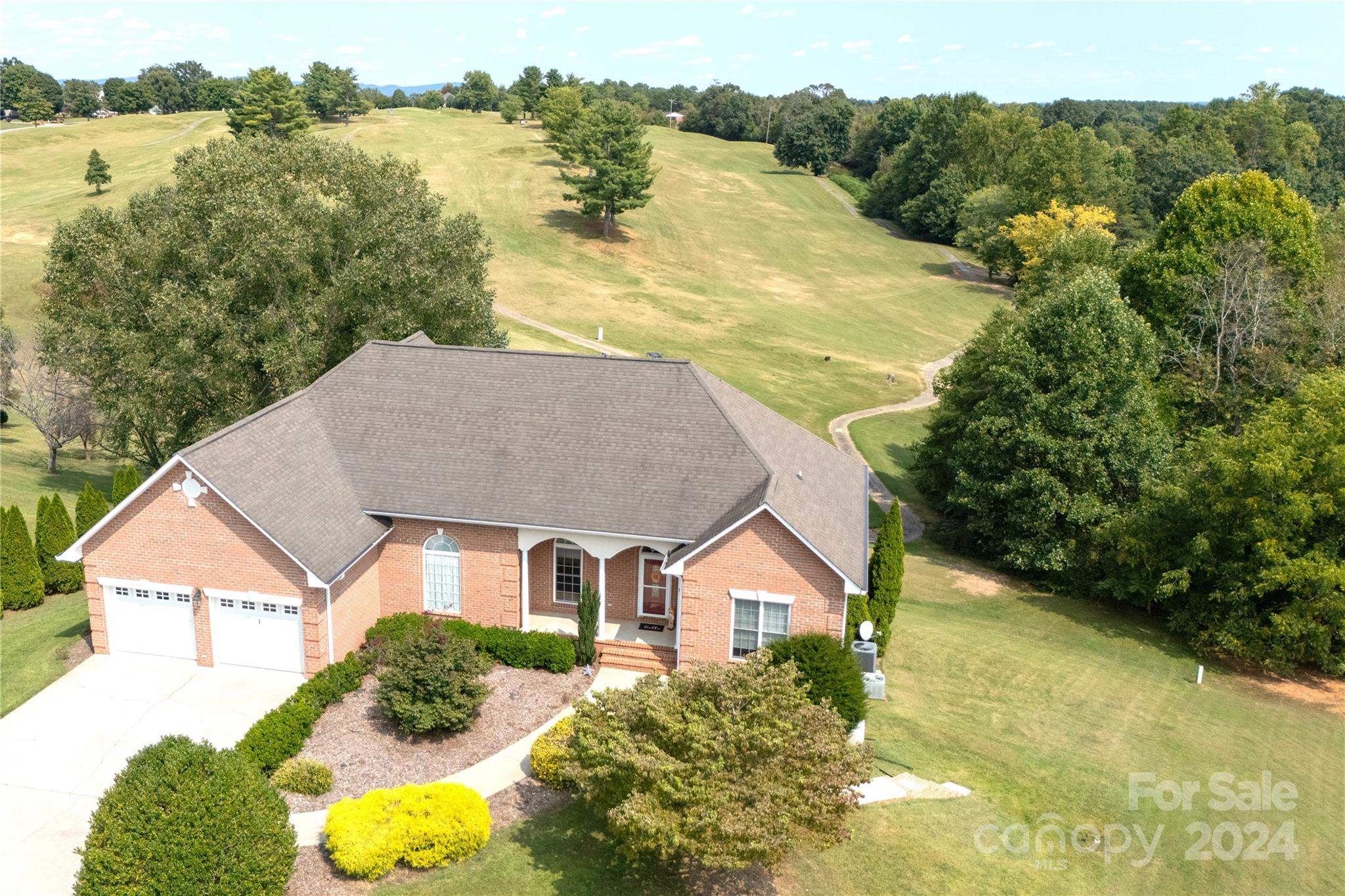Ridge Dr, Granite Falls, NC 28630