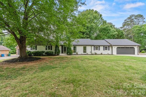 6021 Morris Farm Ln, Mint Hill, NC, 28227-5172 | Card Image