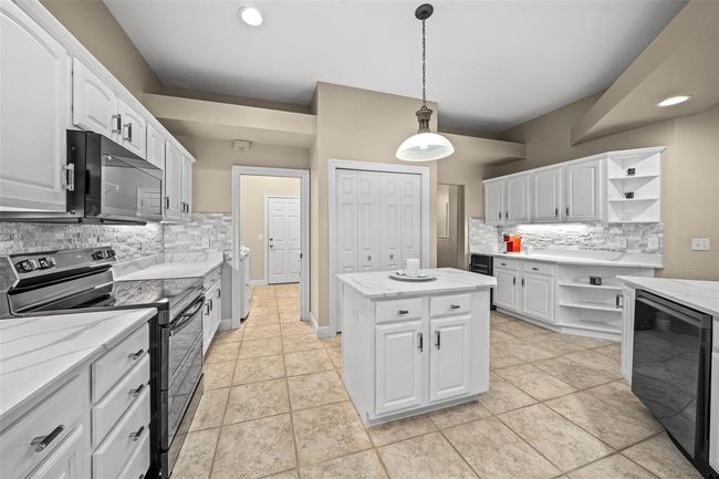 1989 Nw 111 Th Loop, House other with 3 bedrooms, 2 bathrooms and null parking in OCALA FL | Image 36