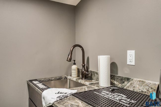 301 - 4224 Minnesota Ave, Condo with 2 bedrooms, 2 bathrooms and null parking in Sioux Falls SD | Image 23
