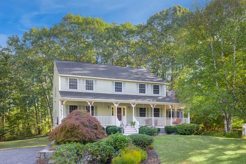 30 Donovans Way, Middleton, MA, 01949-1900 | Card Image