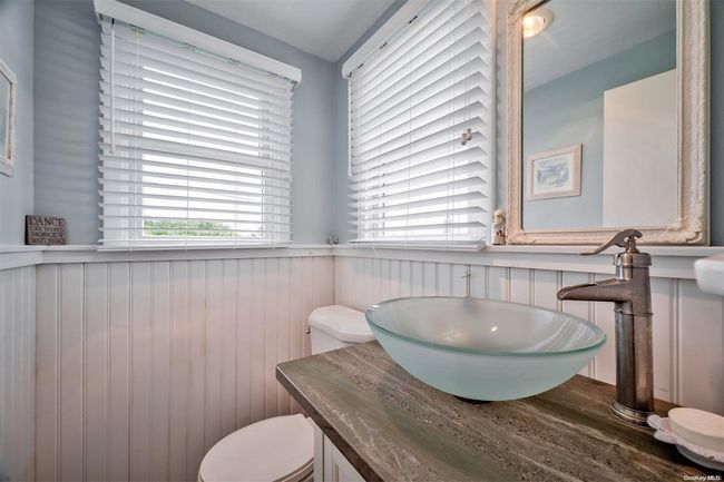 Beautifully renovated bathroom | Image 26