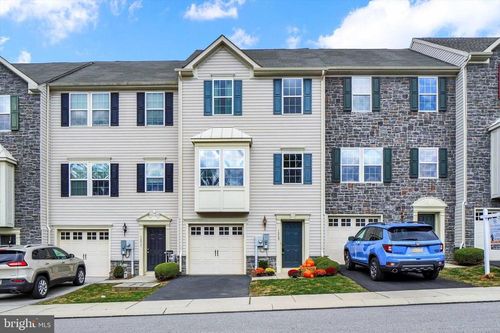 83-1269 Stonehaven Way, YORK, PA, 17403-9034 | Card Image