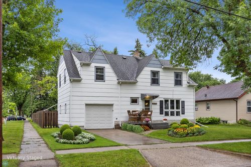 302 14th St S, Moorhead, MN, 56560-2956 | Card Image