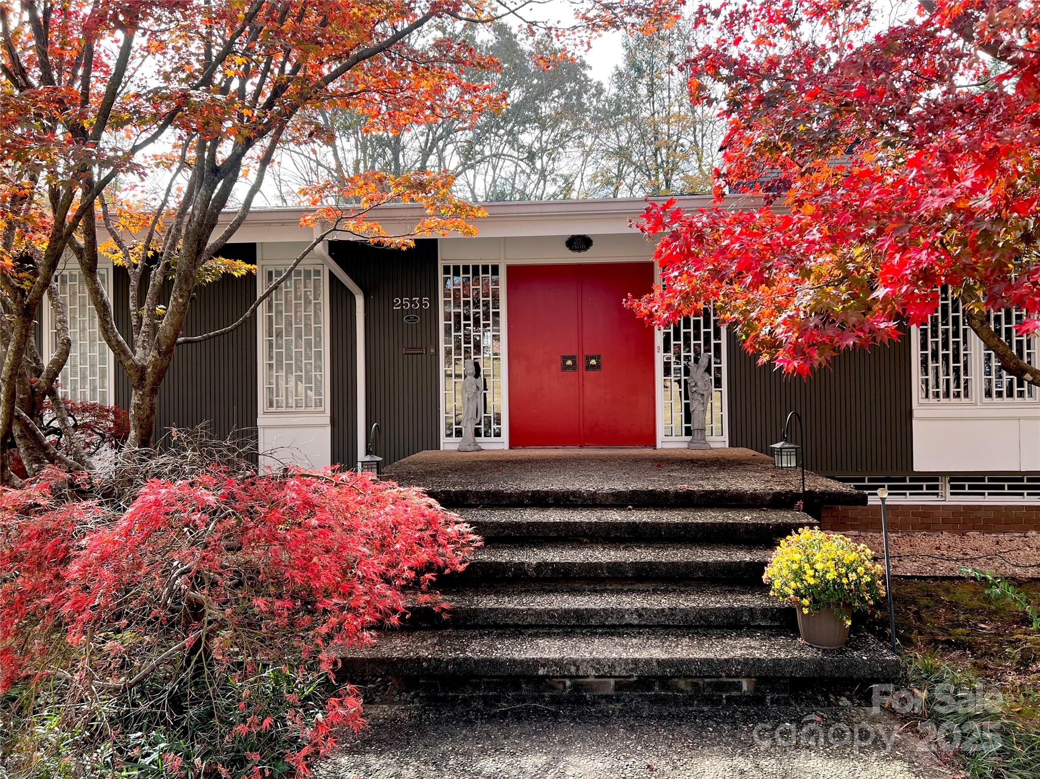 Fairfax Dr, Gastonia, NC 28054