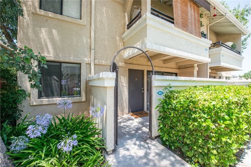 407-18820 Mandan St, Canyon Country, CA, 91351 | Card Image