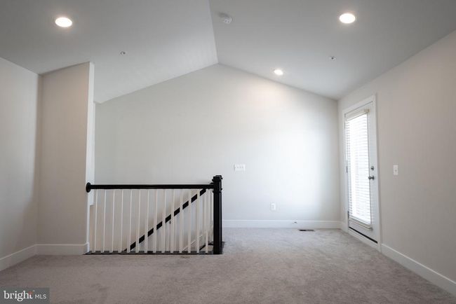 194 Green Poplar Loop, Townhouse with 4 bedrooms, 4 bathrooms and null parking in CLARKSBURG MD | Image 19