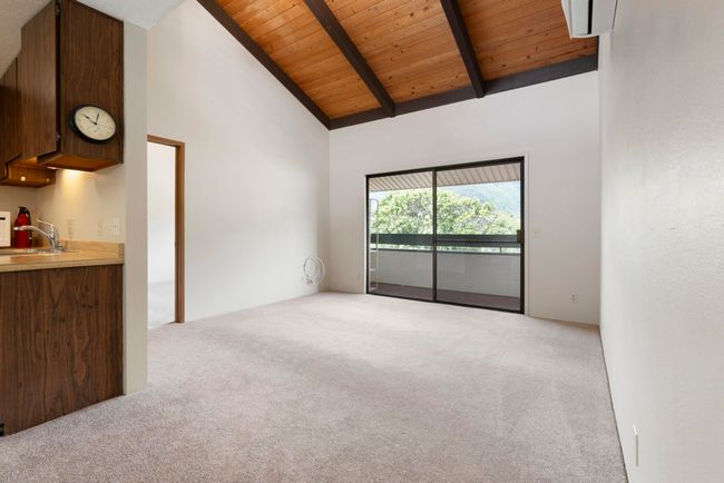 Open Living Space | Image 9