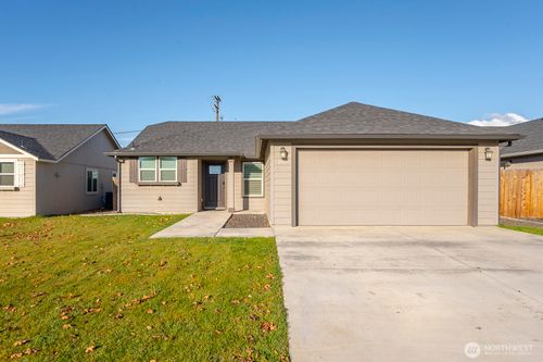1406 E Nen Dr, Moses Lake, WA, 98837-5812 | Card Image