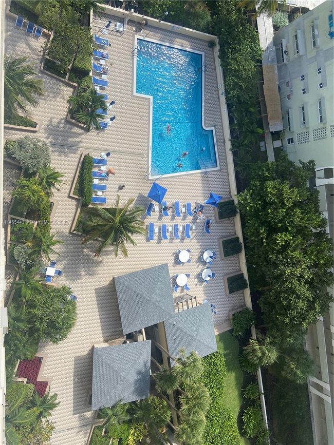 APT-1402 - 1800 S Ocean Blvd, Condo with 3 bedrooms, 2 bathrooms and null parking in Pompano Beach FL | Image 9