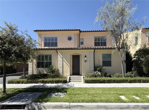 117 Messenger, Irvine, CA, 92618-1335 | Card Image