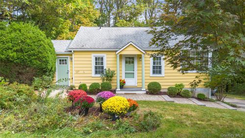 137 Belvedere Rd, Beacon, NY, 12508-2421 | Card Image
