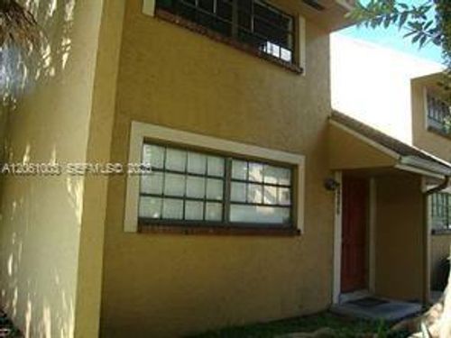 101-3246 N Pine Island Rd, Sunrise, FL, 33351-7368 | Card Image