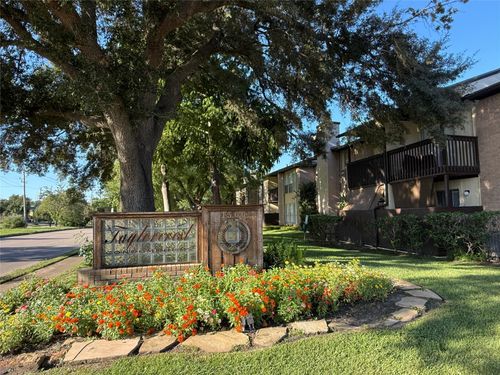 177-1500 Bay Area Blvd, Houston, TX, 77058-2100 | Card Image