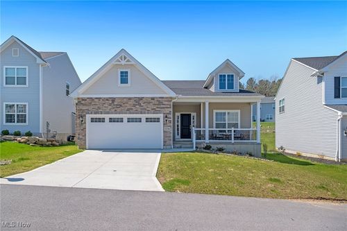 1236 Selena Grv, Uniontown, OH, 44685-8174 | Card Image