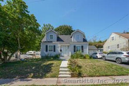 37 Quaker Rd, Hamden, CT, 06517-3625 | Card Image