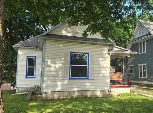 1704 N Elm St, Pittsburg, KS, 66762-3136 | Card Image