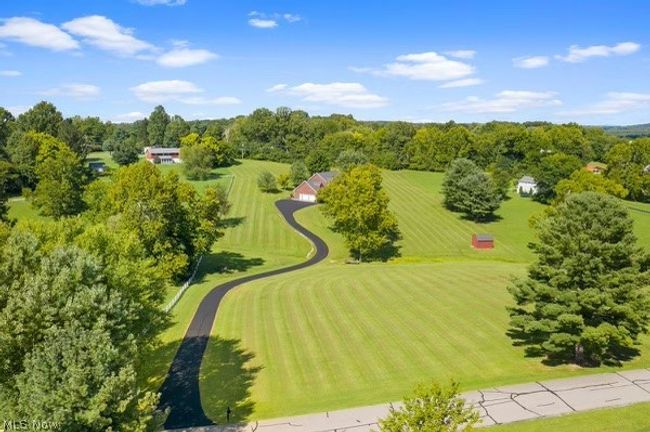 1292 Windsor Dr, House other with 5 bedrooms, 3 bathrooms and null parking in Mineral Wells WV | Image 4