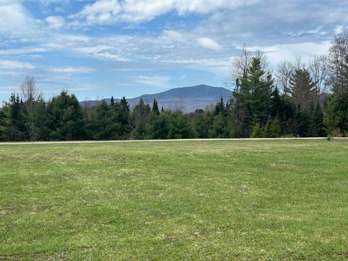 102 River Bend Meadow Dr, Hyde Park, VT, 05655-9710 | Card Image