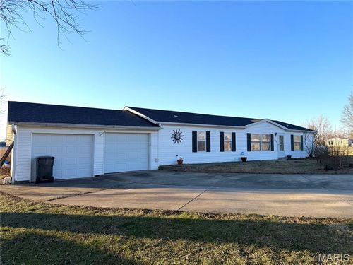 11274 Branding Stone Dr, Lebanon, IL, 62254-1975 | Card Image