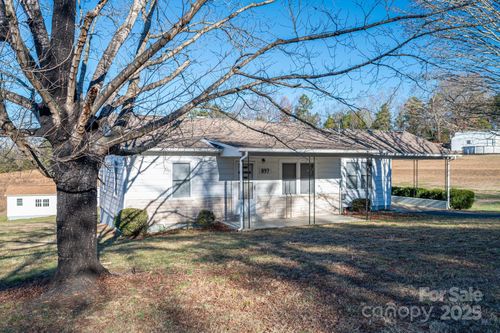 897 Calloway Rd, Lincolnton, NC, 28092-7925 | Card Image