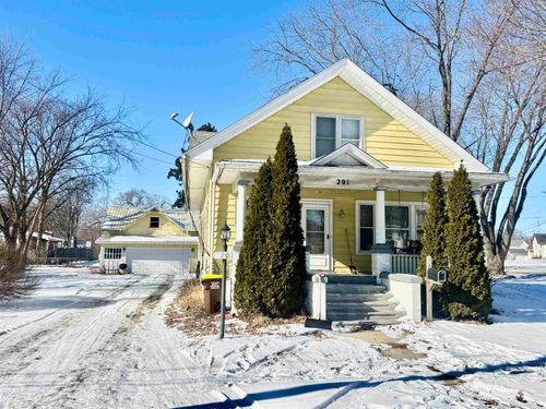 201 W Marshall Street, Belvidere, IL, 61008 | Card Image