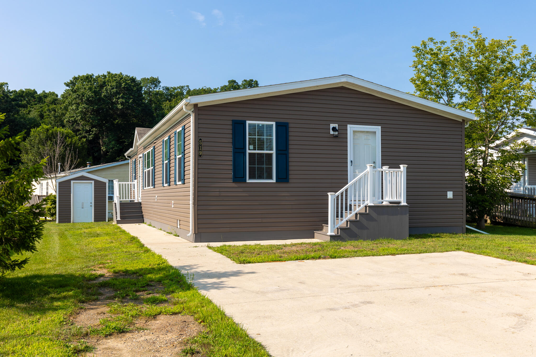 Harwood Ct, Eaton Rapids, MI 48827