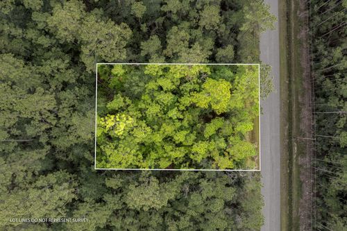 8005 Spruce St, Bay St. Louis, MS, 39520-9245 | Card Image