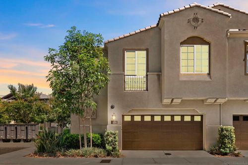 3304 Telaga Rd, Carlsbad, CA, 92010-5594 | Card Image