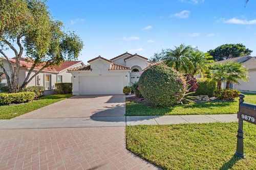 9879 Harbour Lake Cir, Boynton Beach, FL, 33437-3820 | Card Image