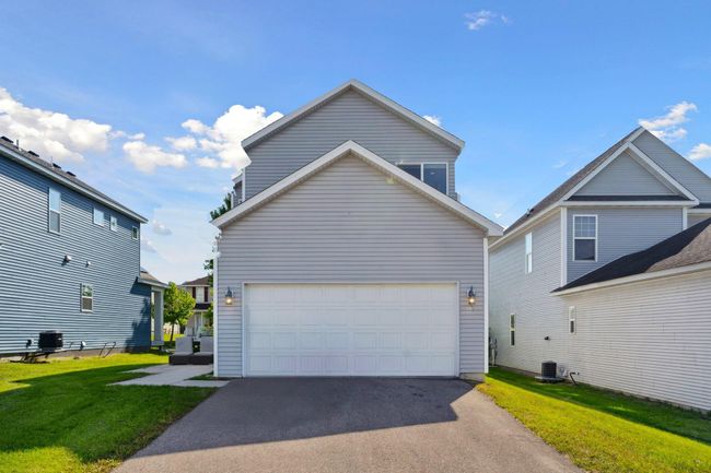 2908 Mark Twain Dr, House other with 3 bedrooms, 3 bathrooms and null parking in Chaska MN | Image 24