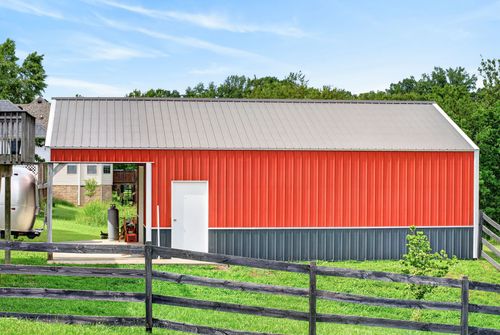 1009 Madalyn Way, Portland, TN, 37148-2443 | Card Image
