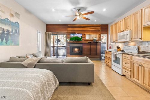 92-1300 Regency Way, Tahoe Vista, CA, 96148-9885 | Card Image