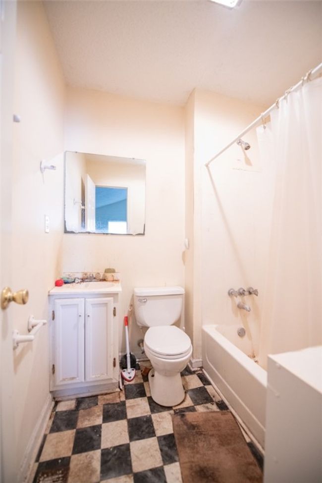 107 Meadow Dr, House other with 3 bedrooms, 3 bathrooms and null parking in Seneca SC | Image 22