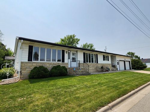 25 3rd Ave Ne, Plainview, MN, 55964-1446 | Card Image