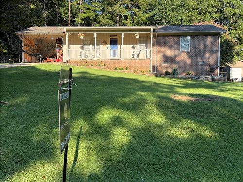 16 Hardin Dr Se, Silver Creek, GA, 30173-2767 | Card Image