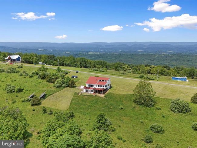 150 N Apple Ridge Rd, House other with 2 bedrooms, 2 bathrooms and null parking in Romney WV | Image 52