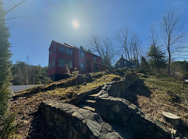 106 South St, Home with 0 bedrooms, 3 bathrooms and null parking in Proctor VT | Image 28