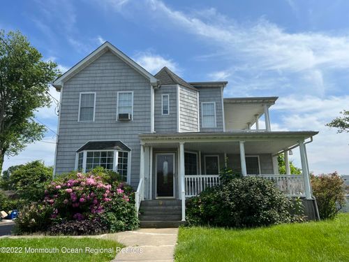 9 Berg Ave, Long Branch, NJ, 07740-4861 | Card Image