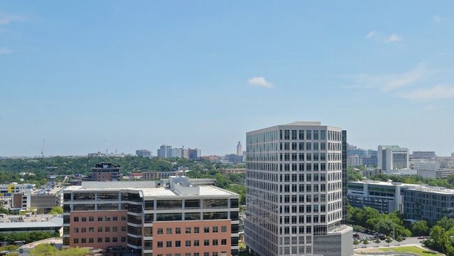 APT-1707 - 300 Bowie St, Condo with 2 bedrooms, 2 bathrooms and 2 parking in Austin TX | Image 11