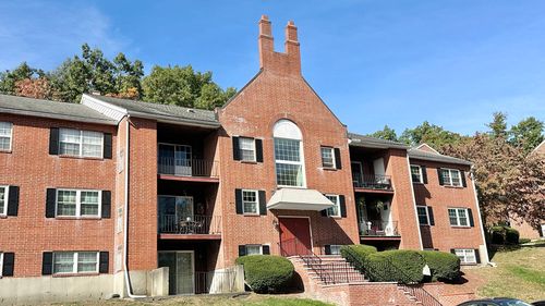 7-5 Louisburg Sq, Nashua, NH, 03060-6813 | Card Image
