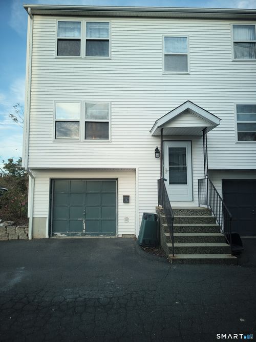 1-22-A Virginia Avenue, Danbury, CT, 06810 | Card Image