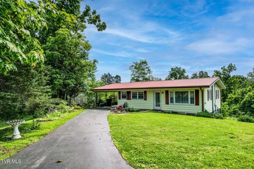 114 Cottonwood Dr, Greeneville, TN, 37745-4008 | Card Image