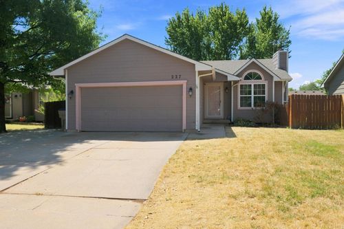 227 W Rosewood Ln, Derby, KS, 67037 | Card Image