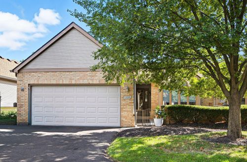 1350 Azalea Dr, Reynoldsburg, OH, 43068-1283 | Card Image