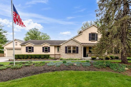 6516 Cabin Croft Dr, Galloway, OH, 43119-9777 | Card Image